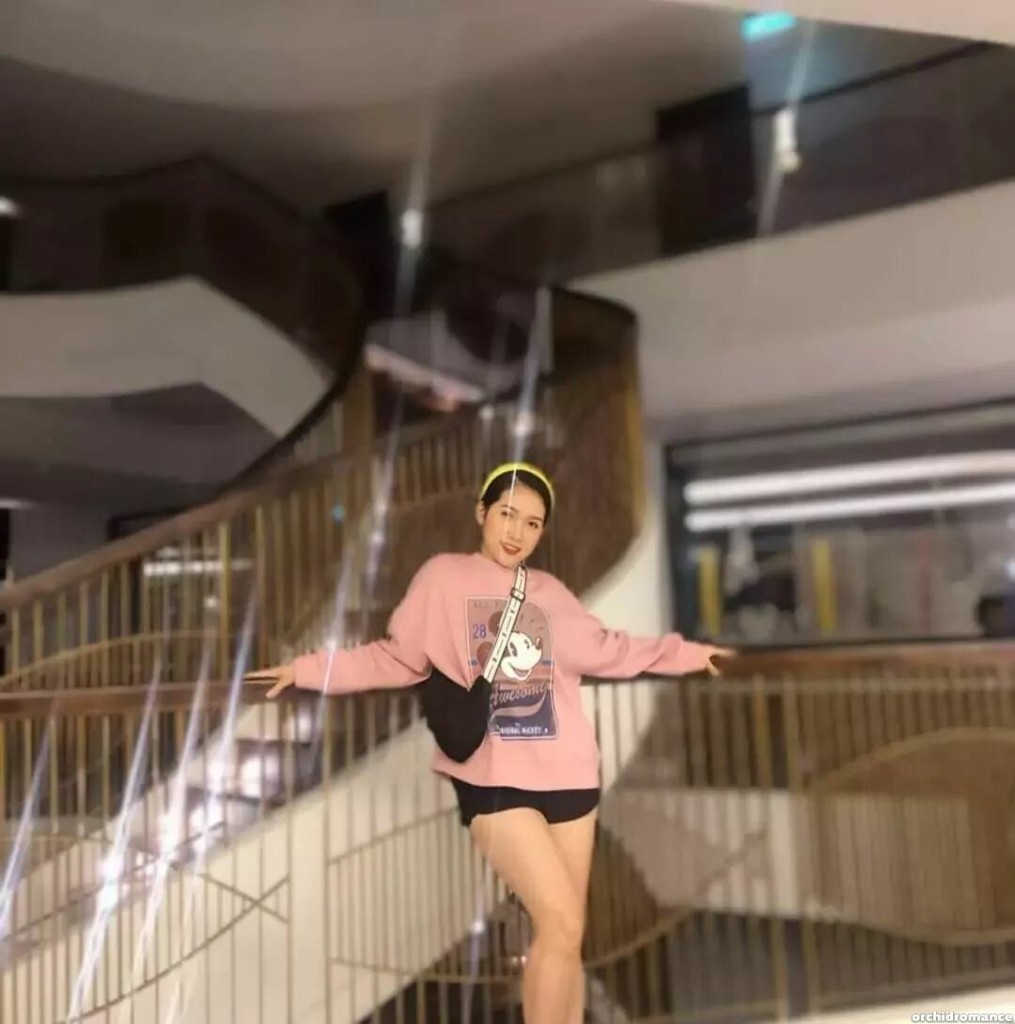 Tran Thi, 33