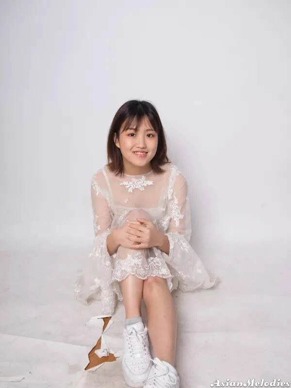 Yufei, 21